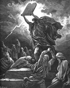 moses_with_tablets